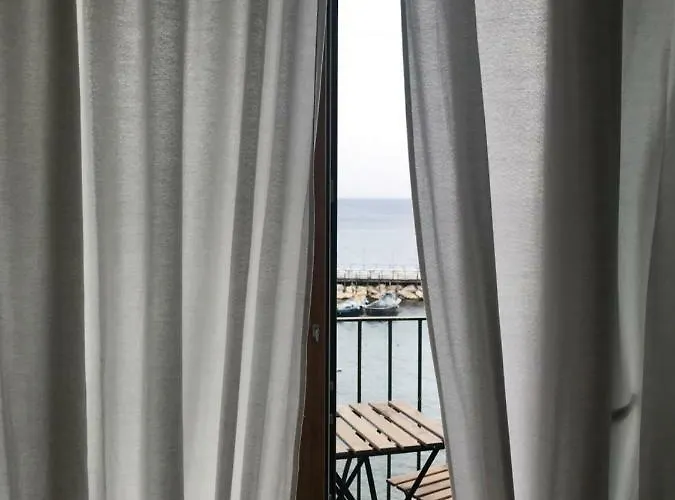 Fisherman House - Coast דירה